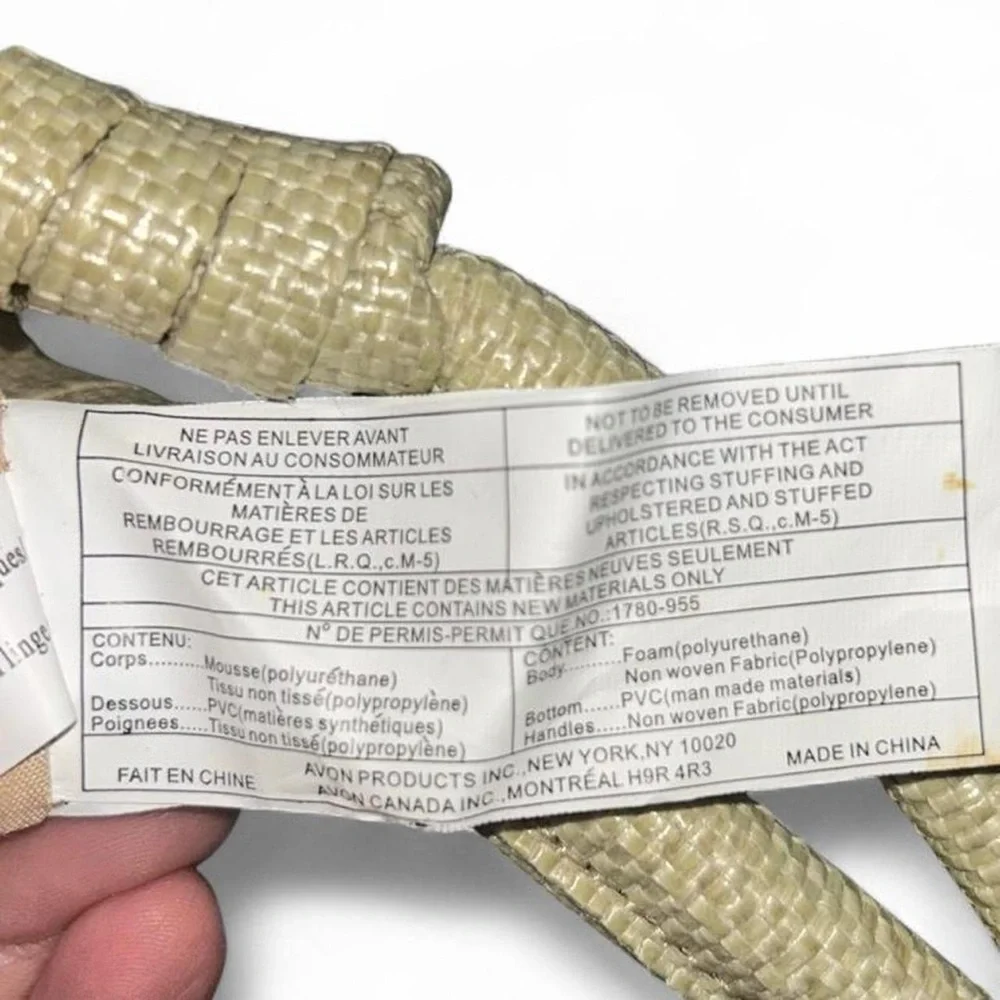 Y2K Avon Handheld Faux Straw Tote Handbag Lined w/ Magnet close Stain on inside - Picture 5 of 6